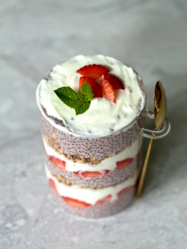 Berry Delicious Strawberry Chia Pudding Recipe!