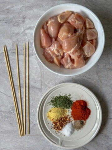 Juicy Bang Bang Chicken Skewers Recipe (Easy) - Maja's Recipes