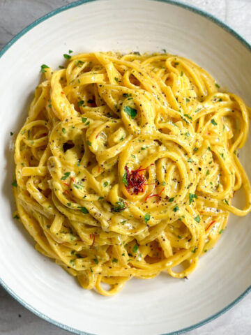 cropped-saffron-pasta-9.jpg
