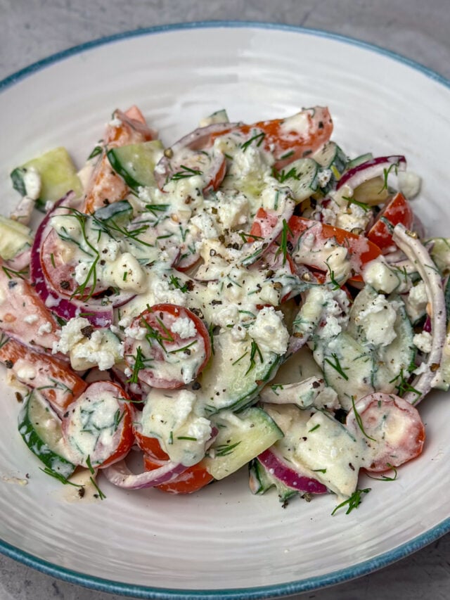 Perfect Creamy Greek Yogurt Dressing – Easy & Healthy!