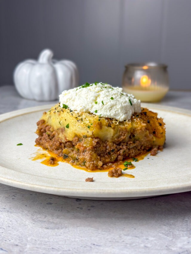 Easy Delicious Shepherd's Pie Recipe  –  Rich and Savory!