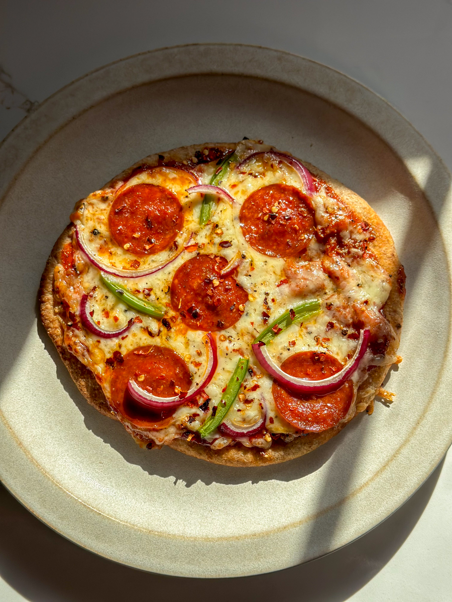 easy air fryer naan bread pizza