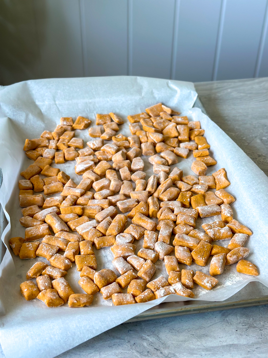 how to make pumpkin gnocchi