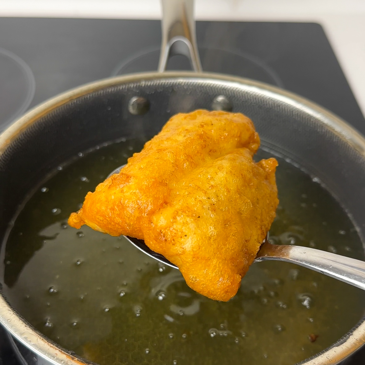 Fry for 5-6 minutes!