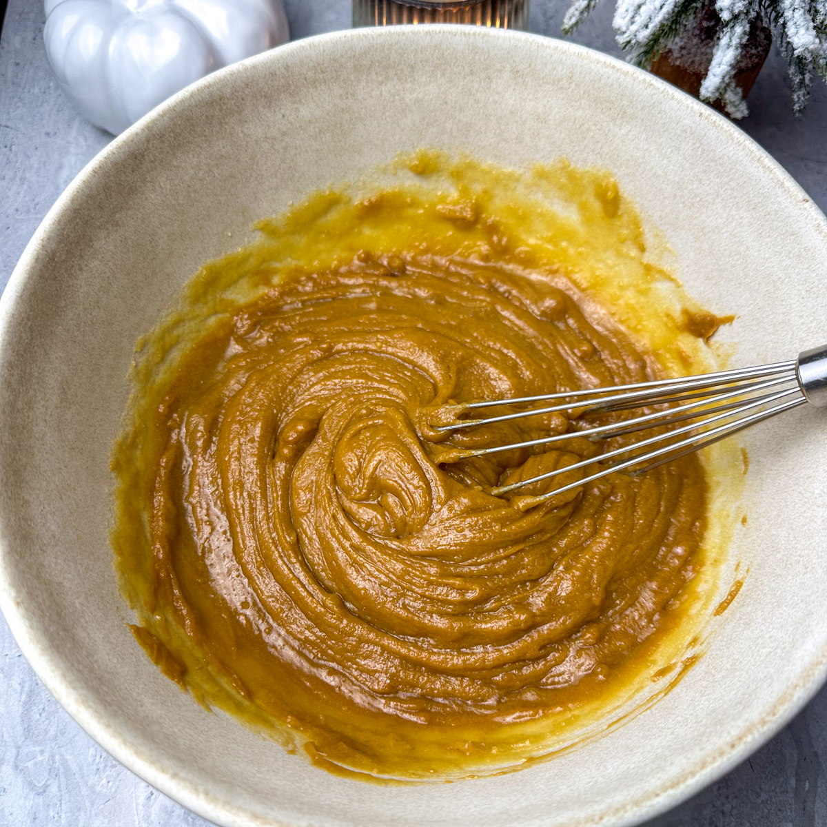 Mix wet ingredients!