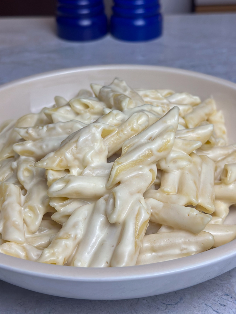 creamy garlic penne