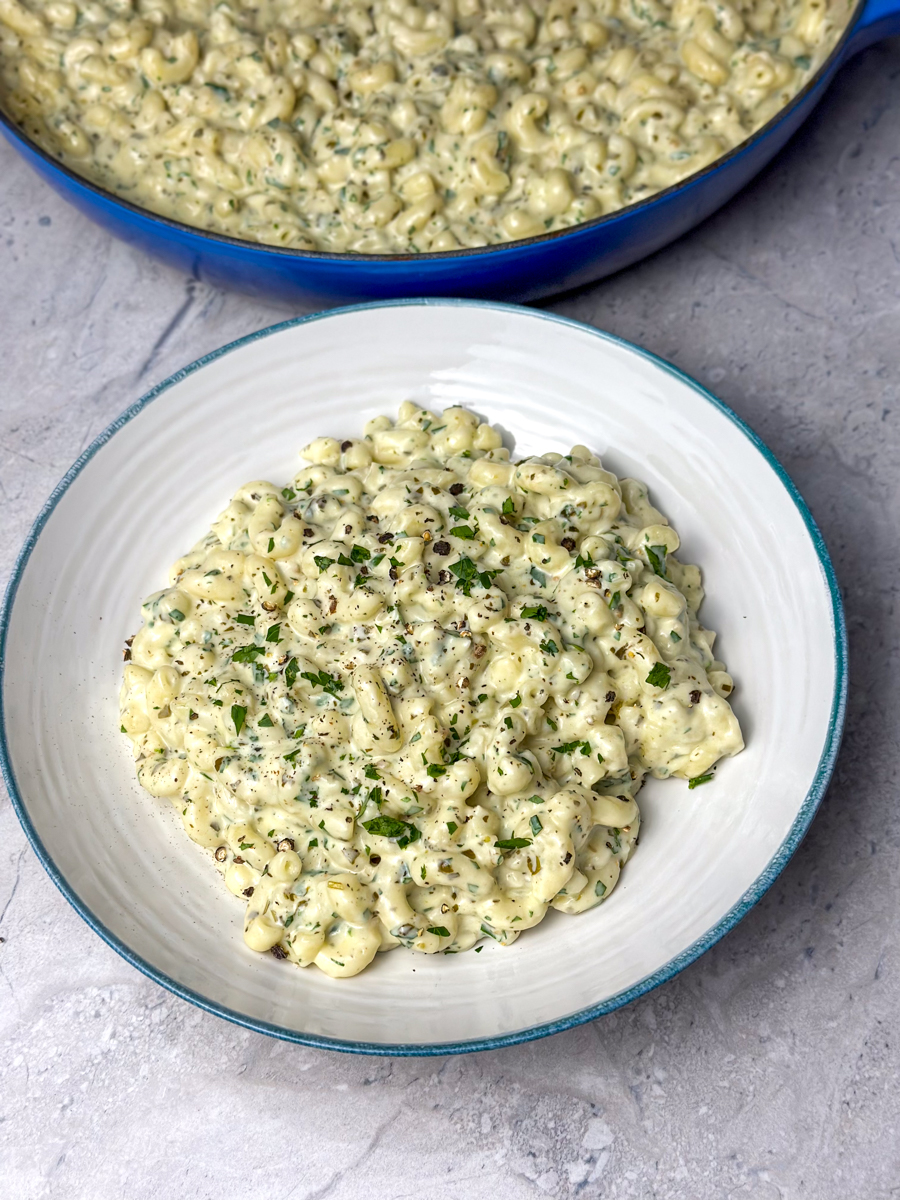 creamy pesto mac