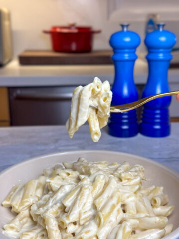 creamy garlic penne