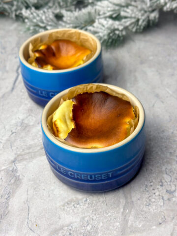mini basque cheesecake
