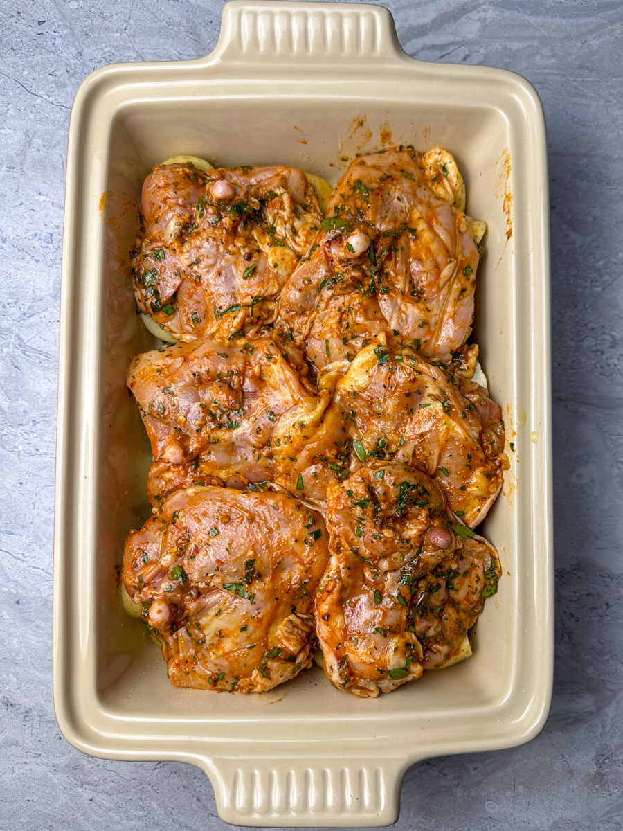 mediterranean chicken thighs
