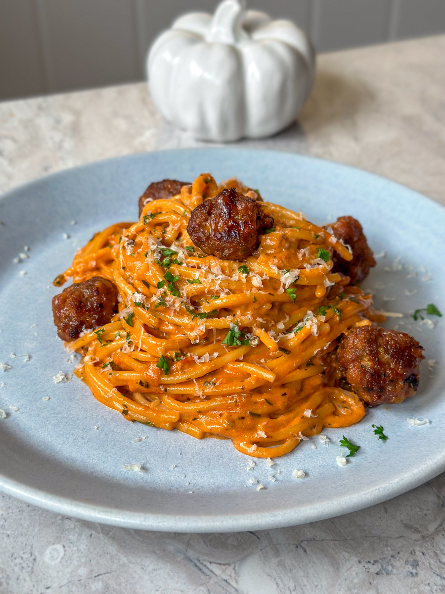 spaghetti & meatballs