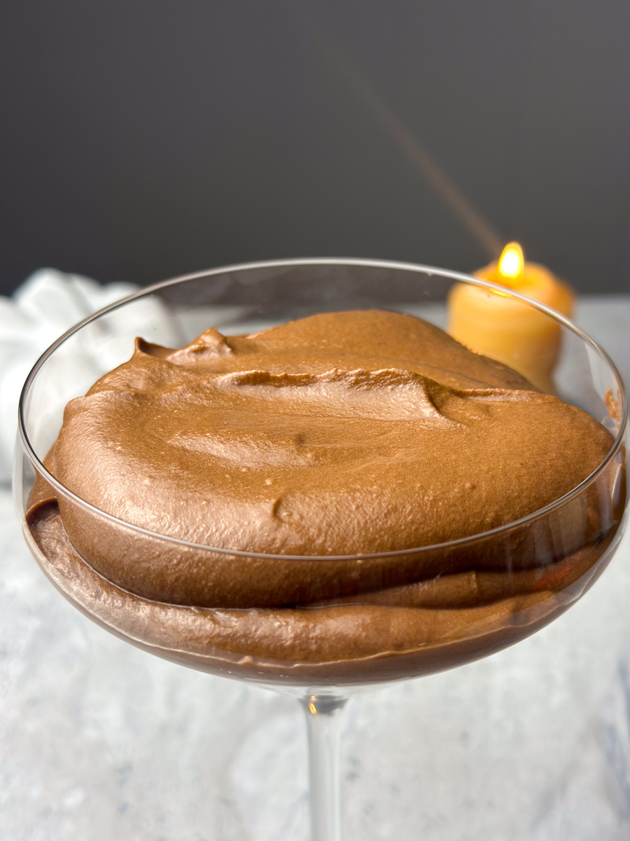 3 ingredients chocolate mousse