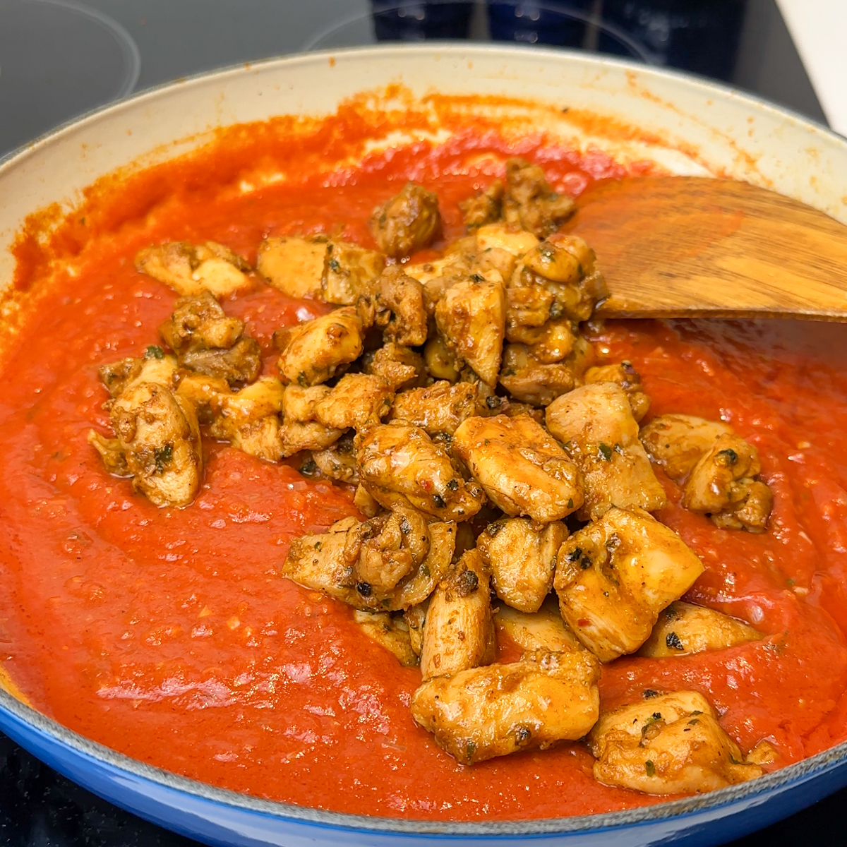 Add back in the cooked chicken & heavy cream!