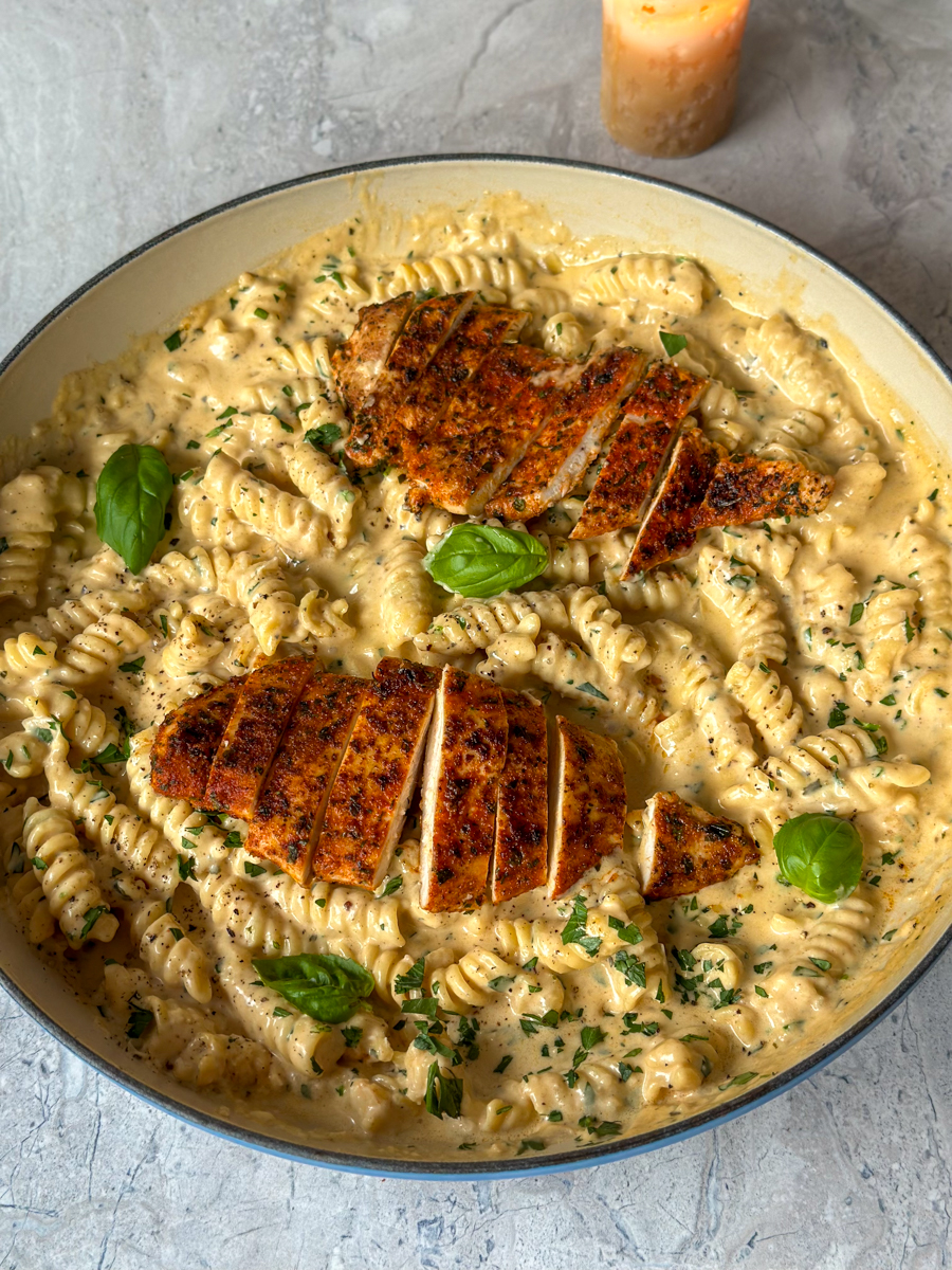 chicken-garlic-parmesan-pasta