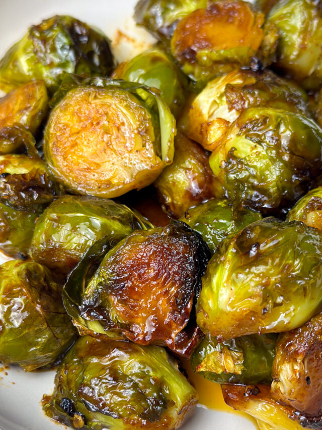 Maple Glazed Brussel Sprouts Recipe (with balsamic) Sweet & Smoky