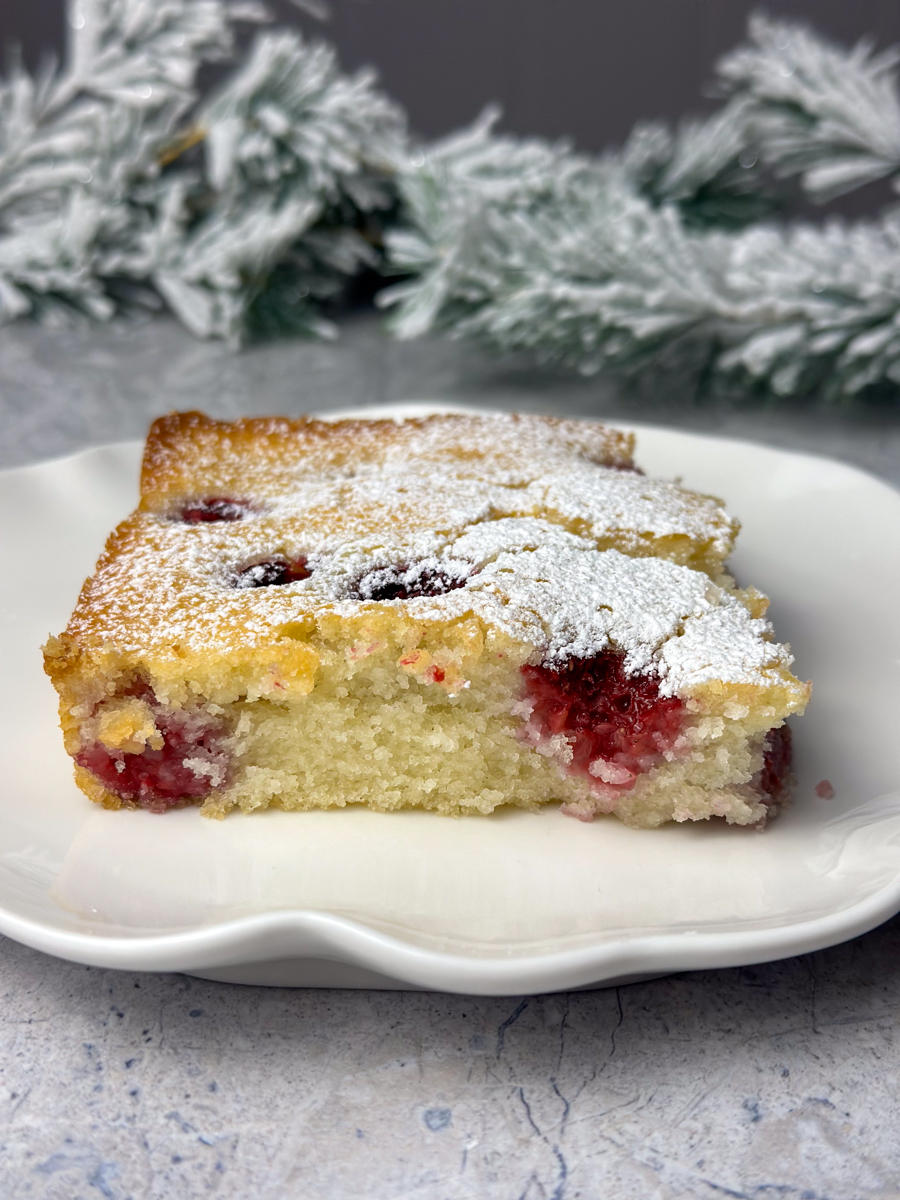 raspberry sheet pan cake