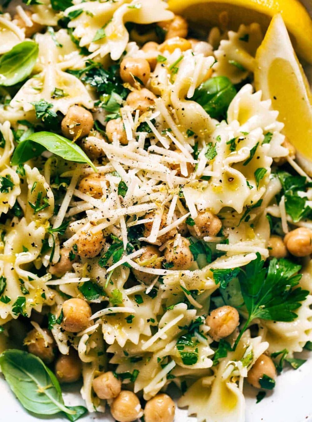lemon herb pasta salad with marinated chickpeas