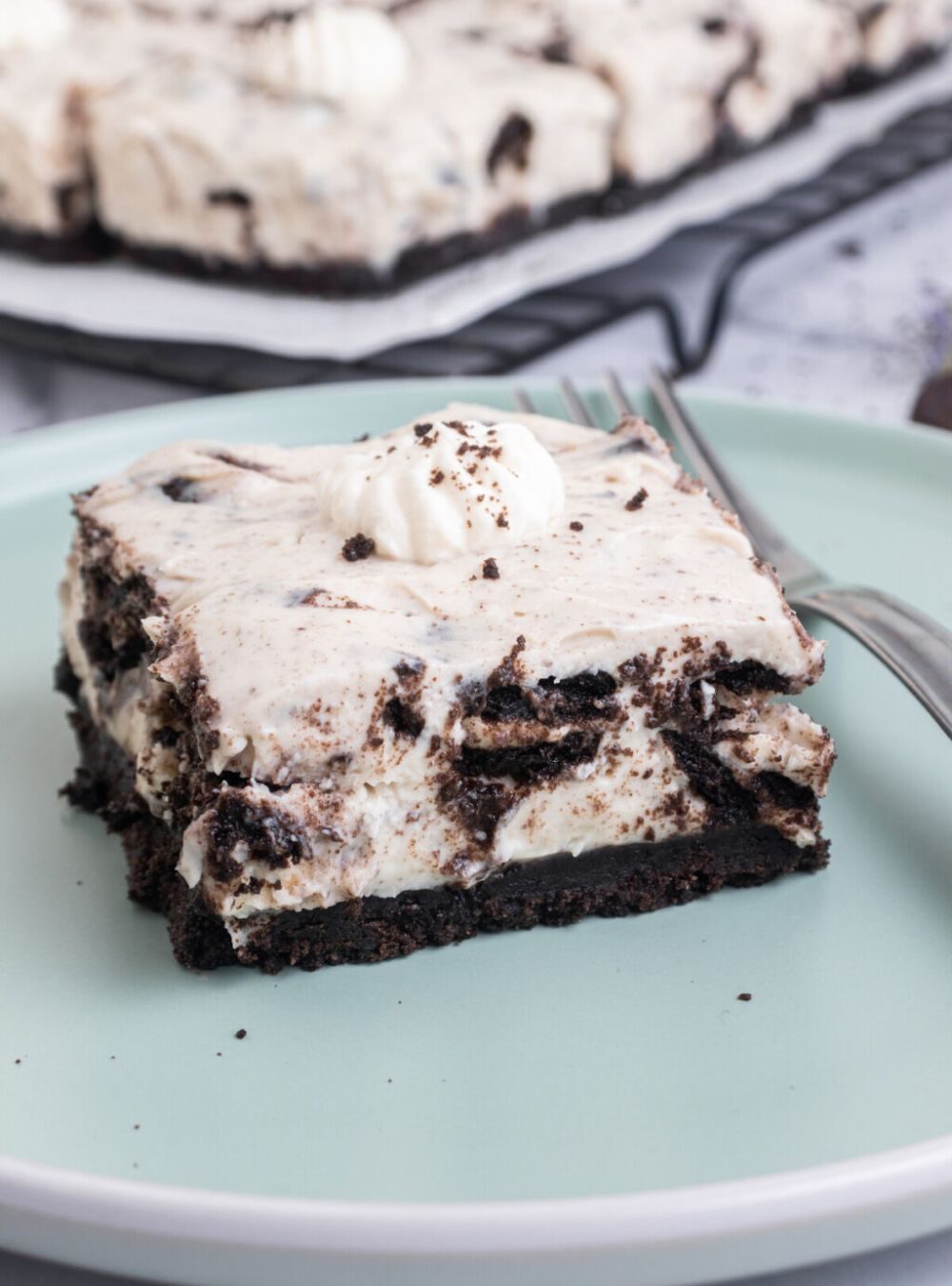 No Bake Oreo Cheesecake Bars