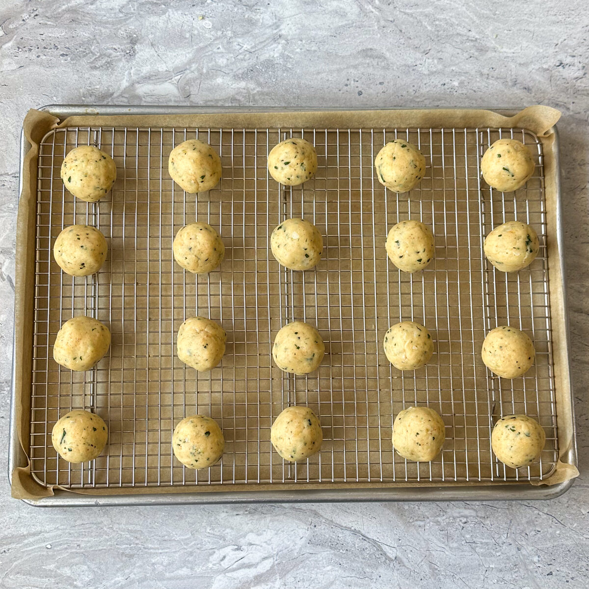 Roll the mixture into little balls & deep fry!