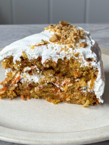 carrot cake and cream cheese frosting
