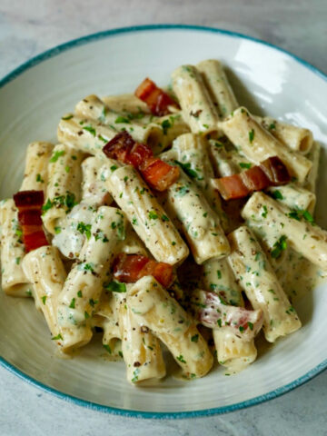 bacon and creamy pasta
