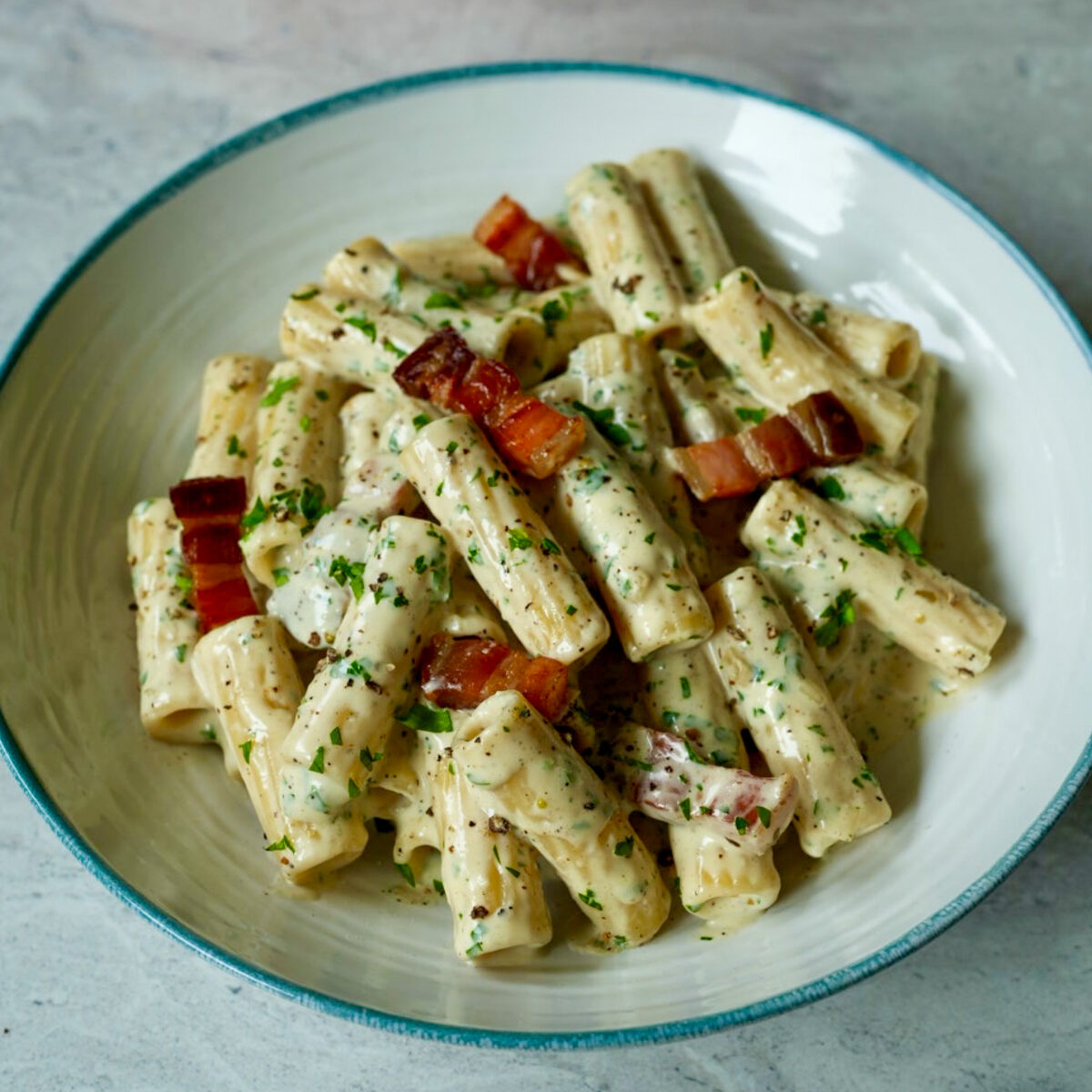 bacon and creamy pasta