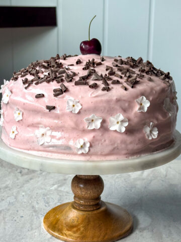 cherry chocolate cake