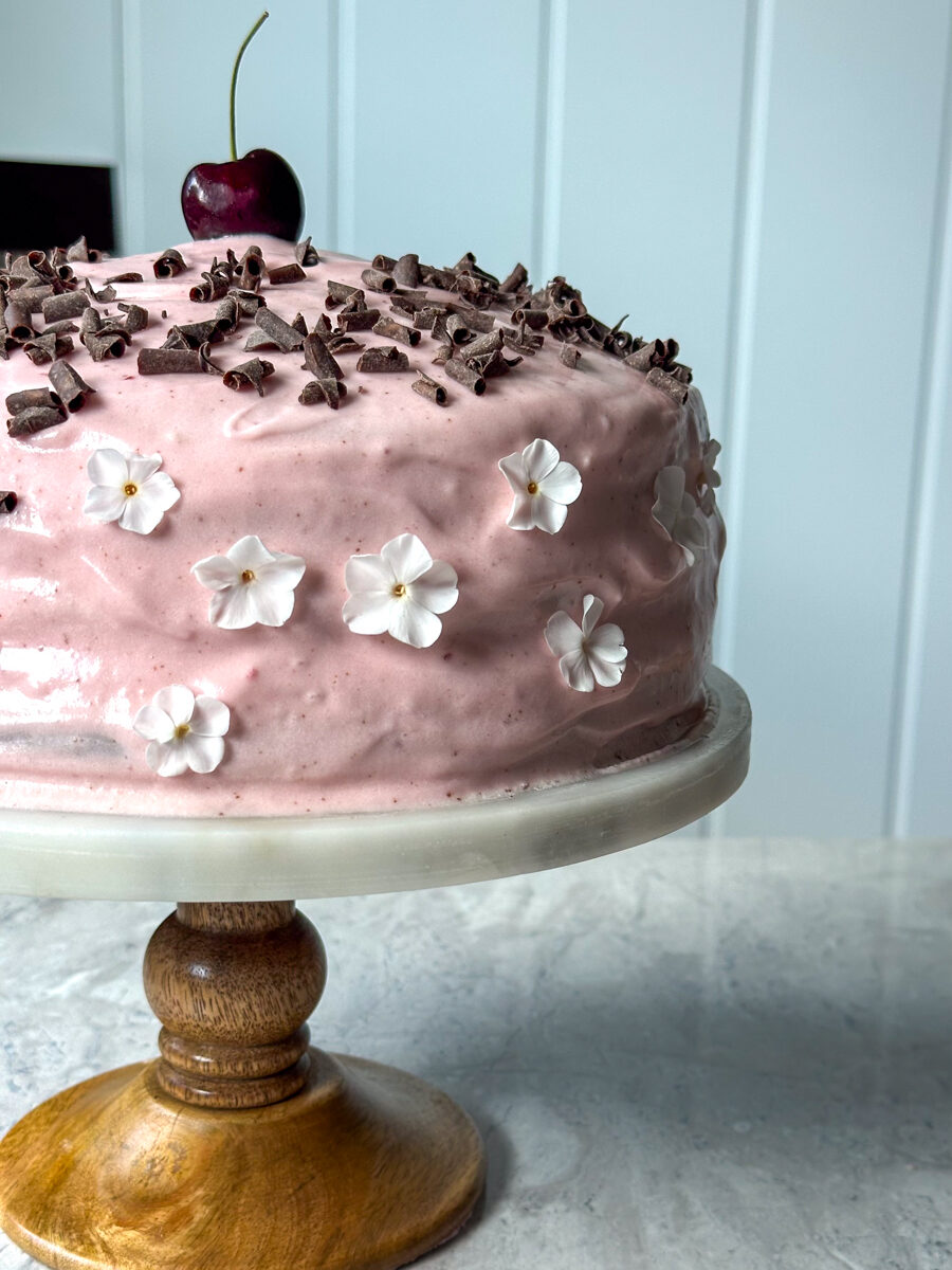 cherry chocolate cake