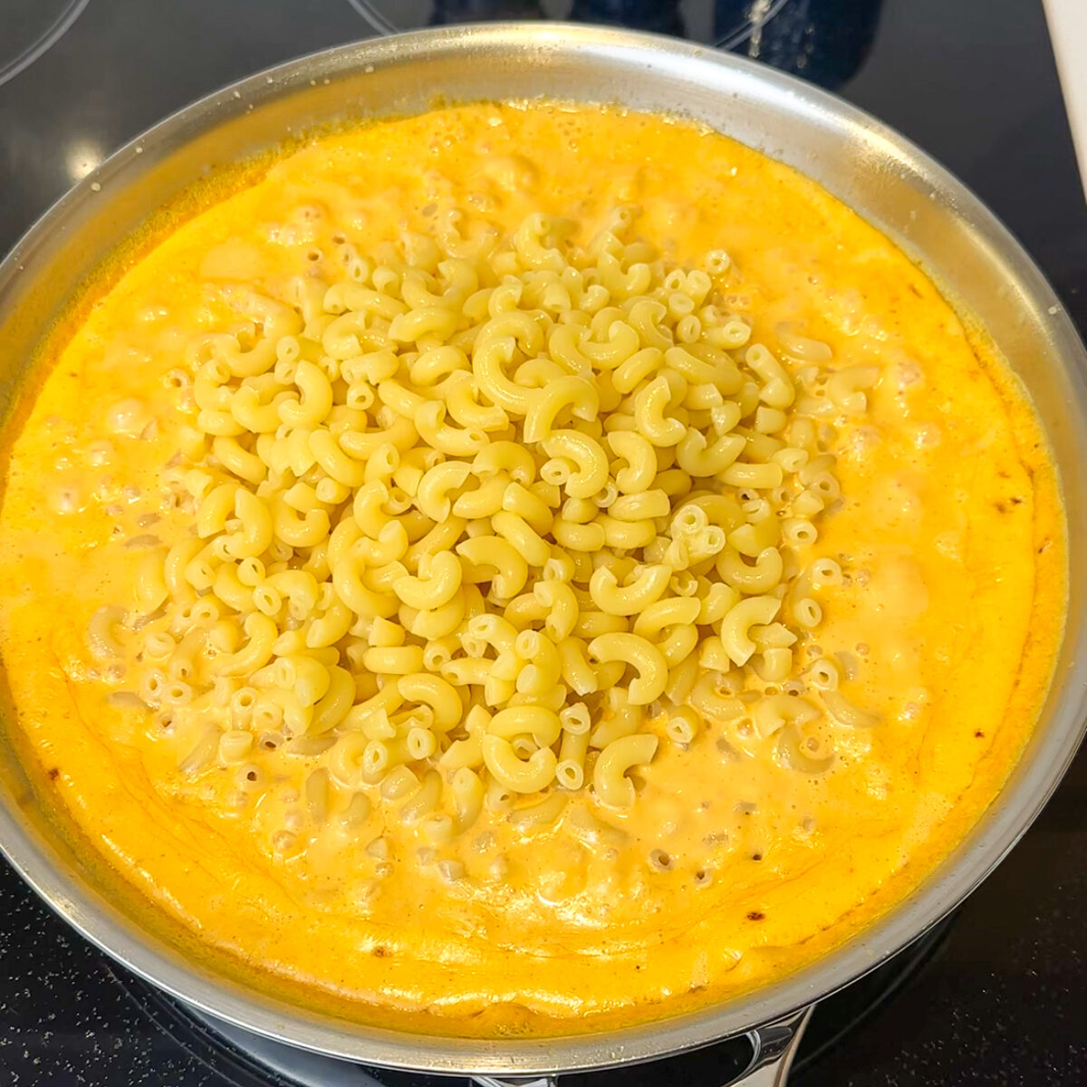 Add the pasta to the sauce!