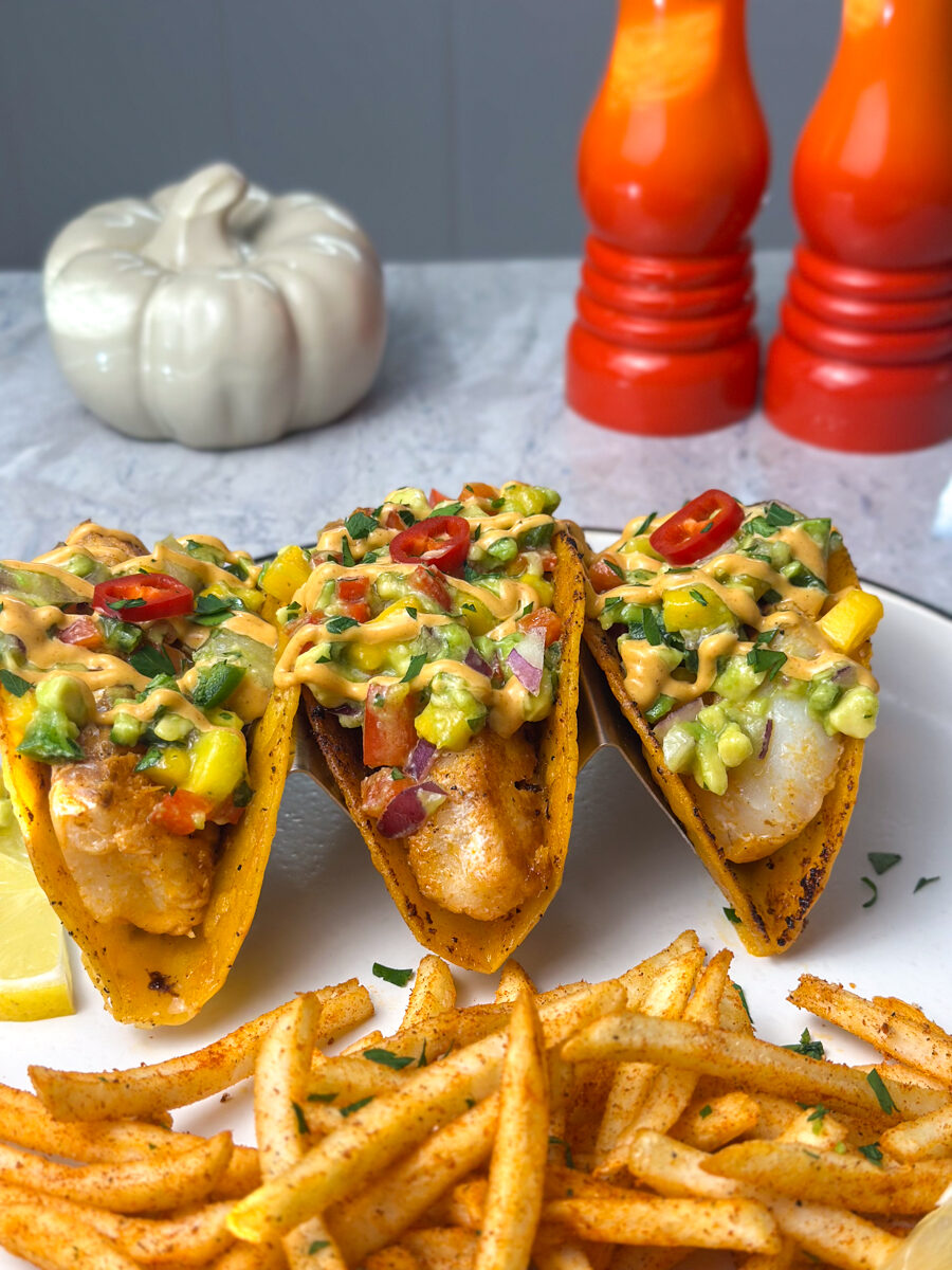 Fish tacos with mango salsa