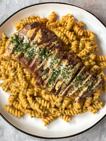 steak pasta