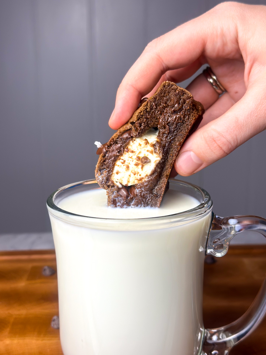 Chocolate cheesecake cookies