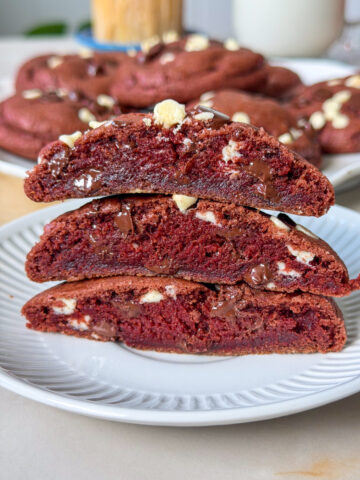 red velvet cookies