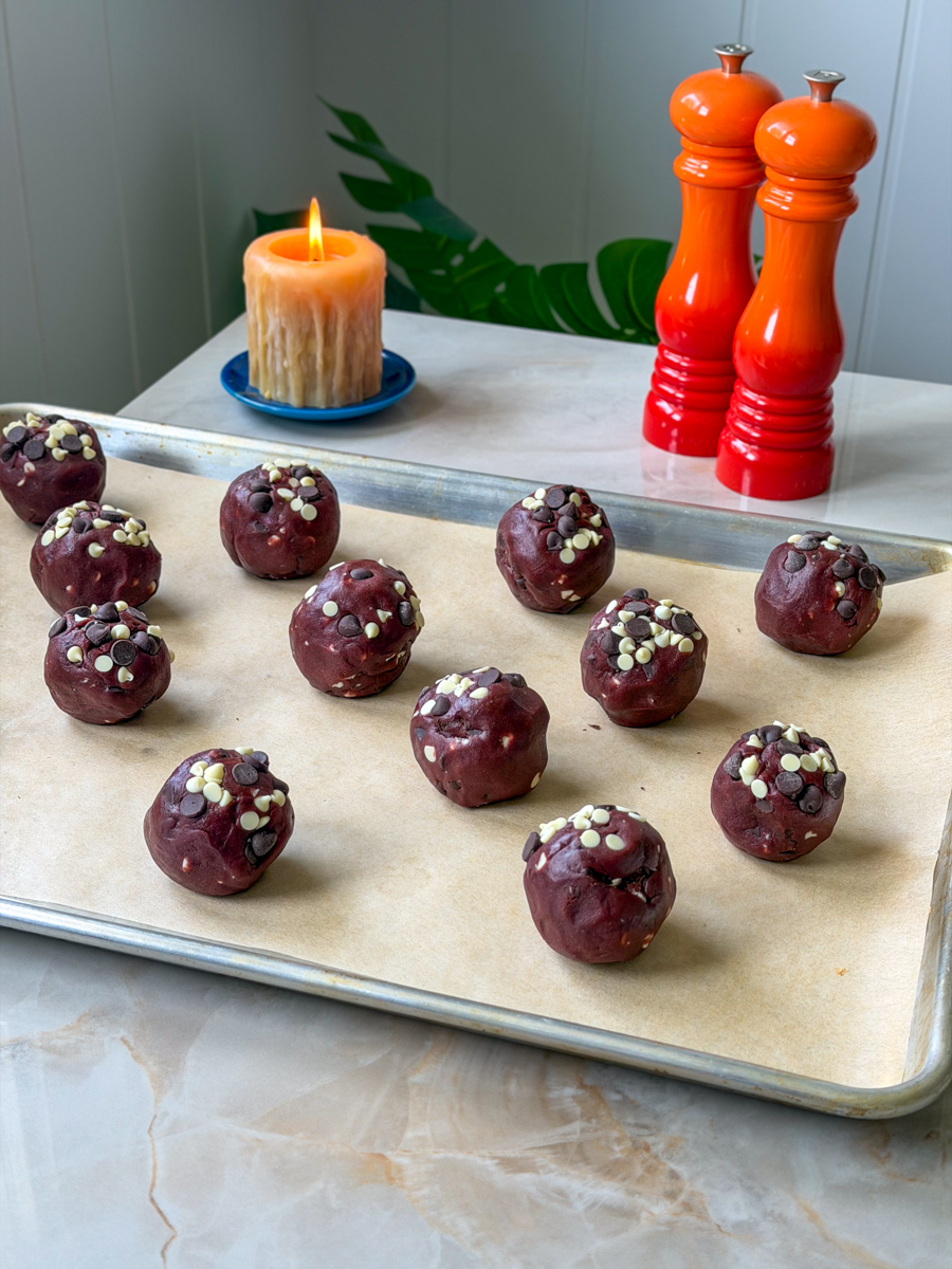 red velvet cookies