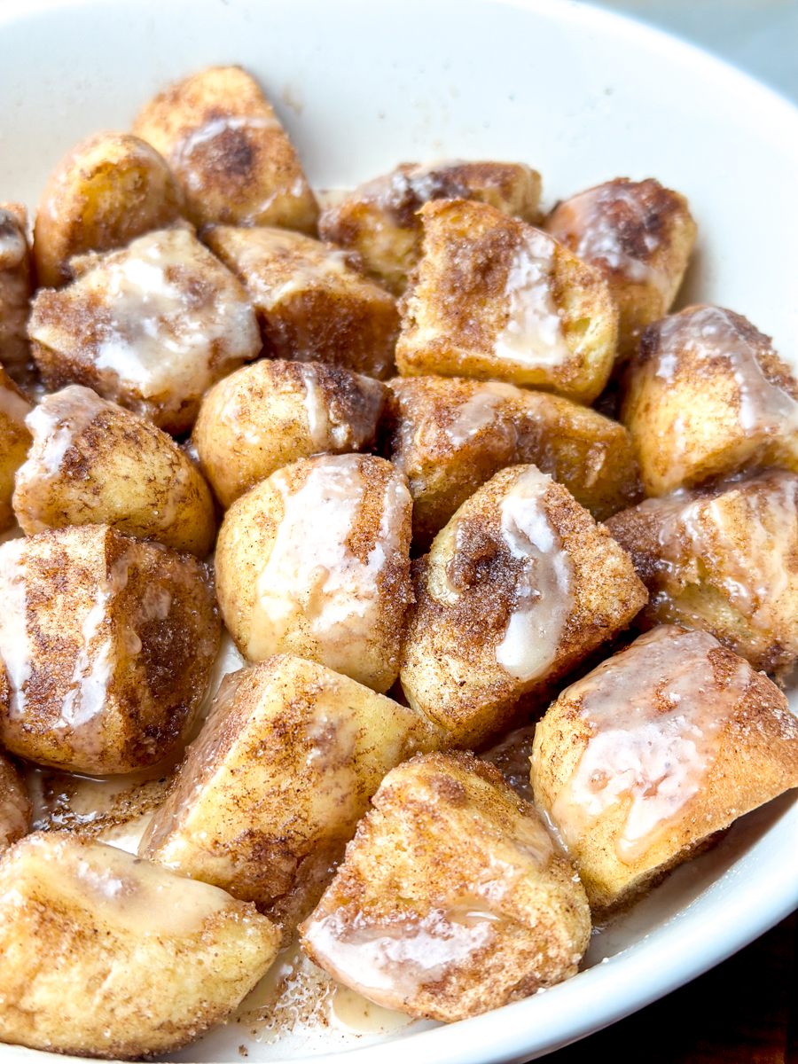 cinnamon roll bites