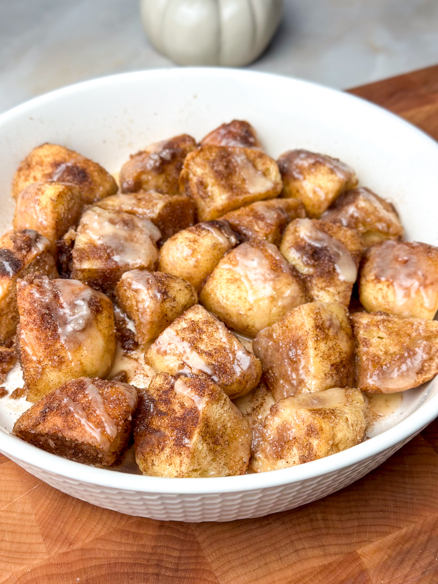 cinnamon roll bites