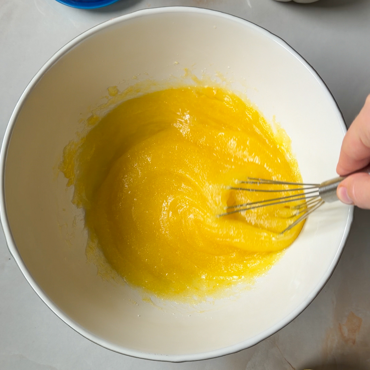 Mix all the wet ingredients together with a whisk!