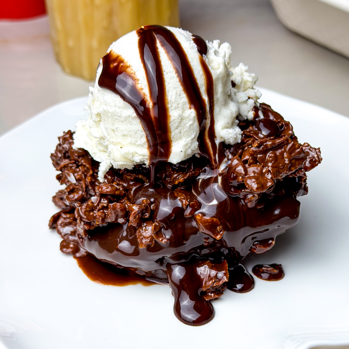 chocolate crunch cake
