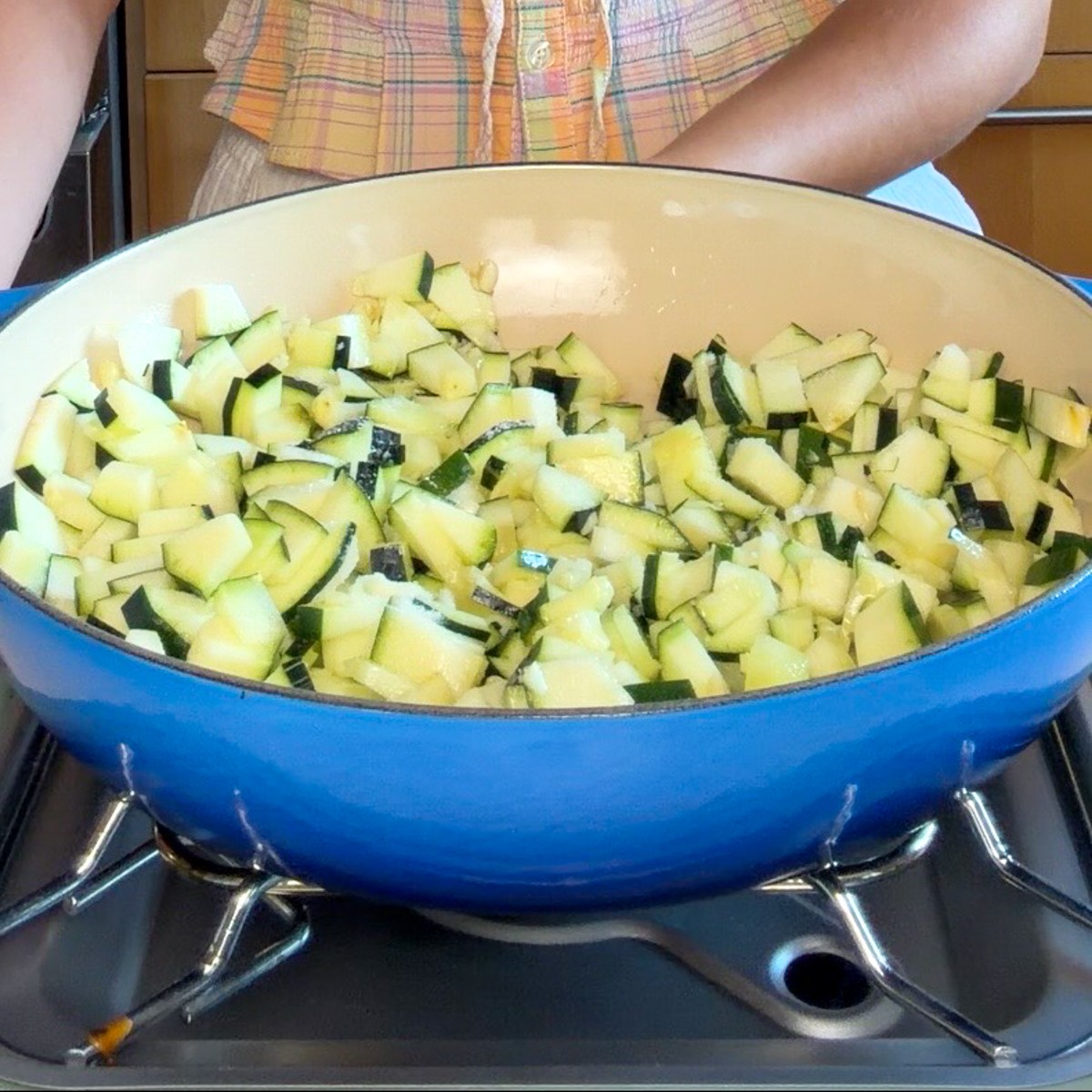Saute the minced garlic & the zucchini!